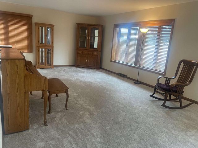 723 RUGGLES STREET, Fond Du Lac, WI 54935