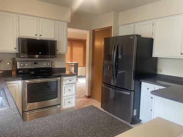 723 RUGGLES STREET, Fond Du Lac, WI 54935