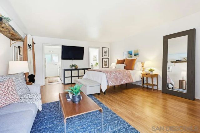 4477 Mentone Street Unit 105, San Diego, CA 92107