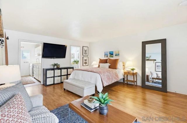 4477 Mentone Street Unit 105, San Diego, CA 92107