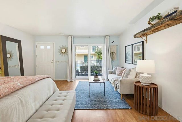 4477 Mentone Street Unit 105, San Diego, CA 92107