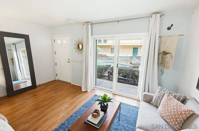 4477 Mentone Street Unit 105, San Diego, CA 92107