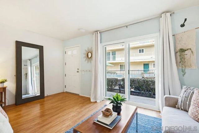 4477 Mentone Street Unit 105, San Diego, CA 92107