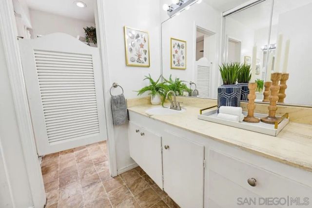 4477 Mentone Street Unit 105, San Diego, CA 92107
