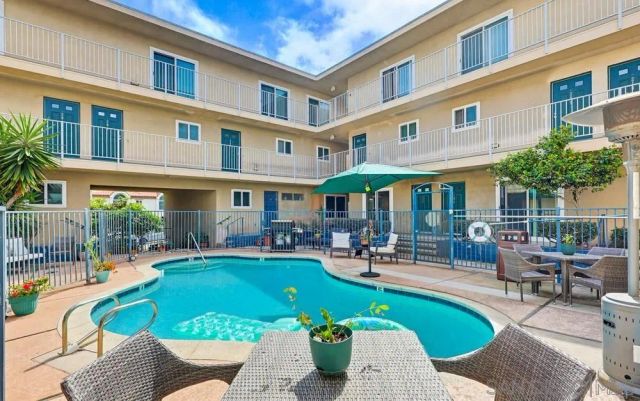 4477 Mentone Street Unit 105, San Diego, CA 92107