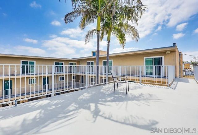 4477 Mentone Street Unit 105, San Diego, CA 92107