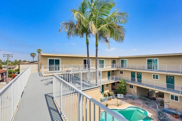 4477 Mentone Street Unit 105, San Diego, CA 92107