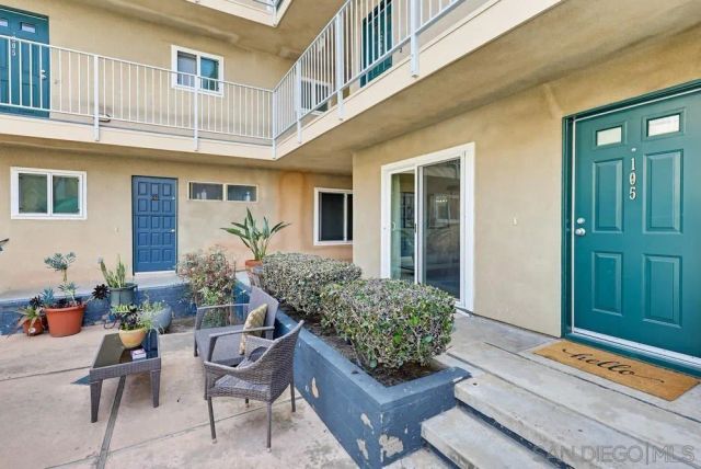4477 Mentone Street Unit 105, San Diego, CA 92107