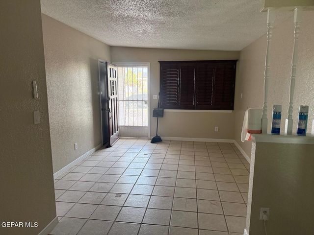 8877 DULCE Circle, El Paso, TX 79907
