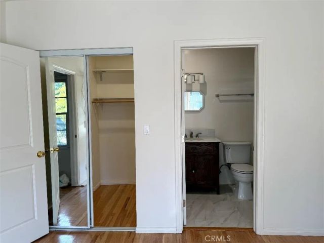 7429 Hesperia, Reseda, CA 91335