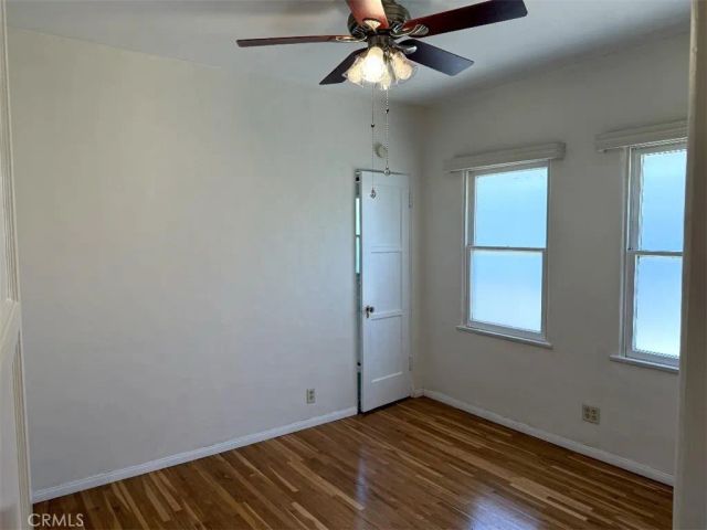 7429 Hesperia, Reseda, CA 91335