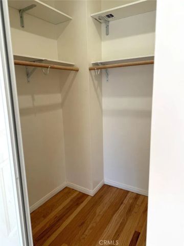 7429 Hesperia, Reseda, CA 91335