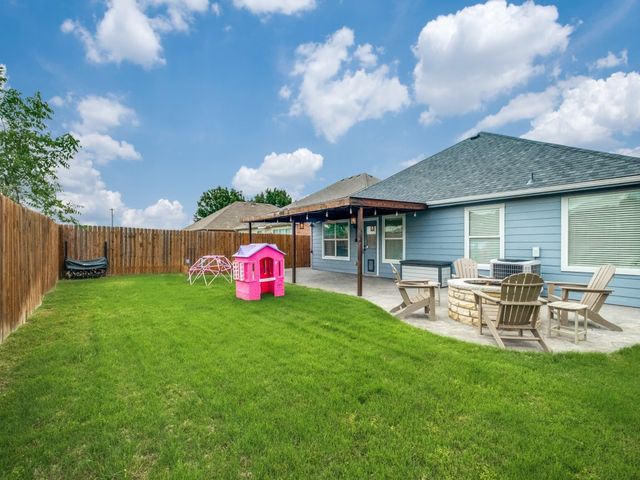 9013 Yosemite Trail, Cross Roads, TX 76227