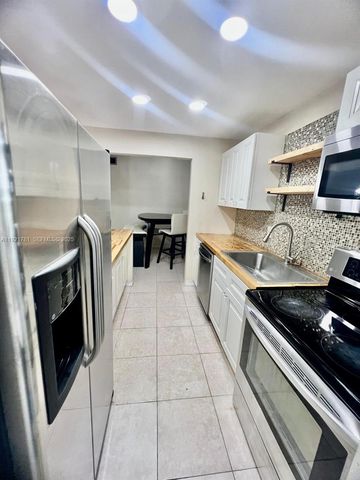 1631 NW 46th Ave 119, Lauderhill, FL 33313