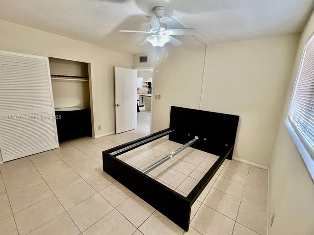 1631 NW 46th Ave 119, Lauderhill, FL 33313