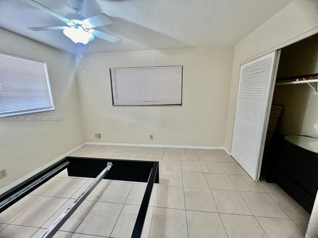 1631 NW 46th Ave 119, Lauderhill, FL 33313