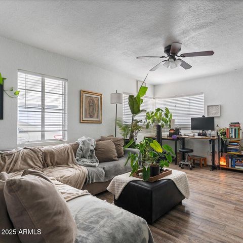 449 N DREW Street E, Mesa, AZ 85201