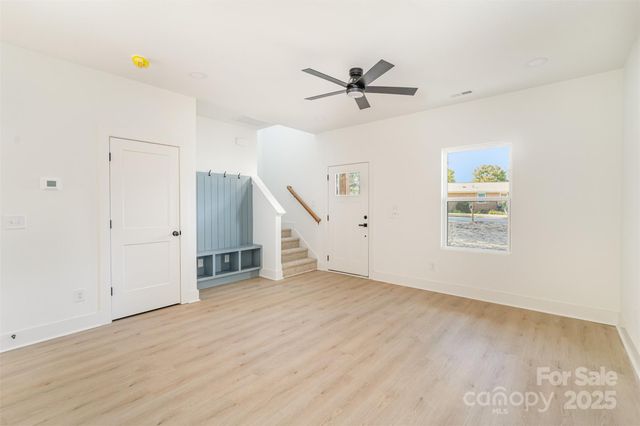 604 6th Street Court NW, Conover, NC 28613