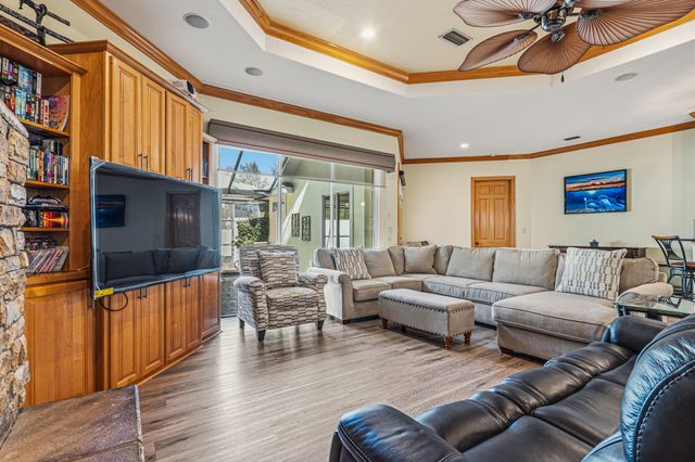 831 Coldwater Creek Circle, Niceville, FL 32578