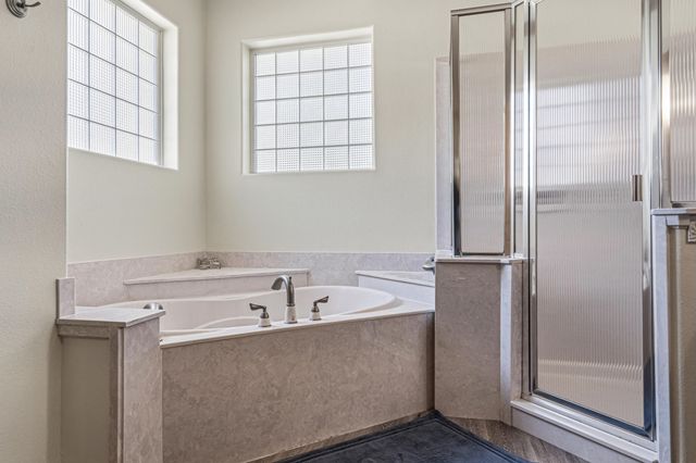 831 Coldwater Creek Circle, Niceville, FL 32578