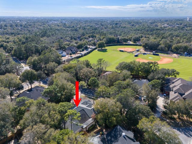 831 Coldwater Creek Circle, Niceville, FL 32578