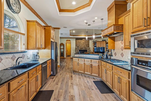 831 Coldwater Creek Circle, Niceville, FL 32578