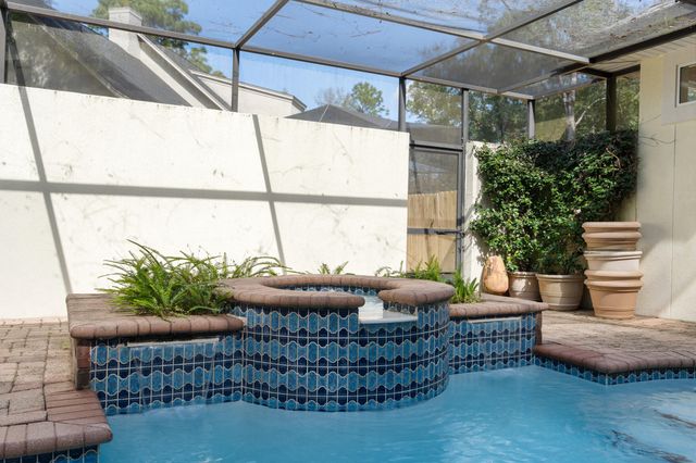 831 Coldwater Creek Circle, Niceville, FL 32578