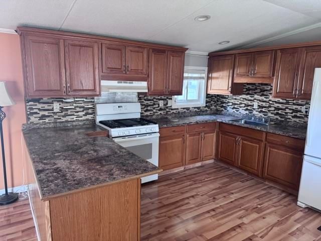 43 Mobile Drive, Hudson, NH 03051