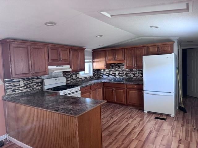 43 Mobile Drive, Hudson, NH 03051