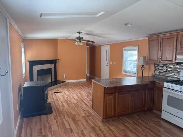 43 Mobile Drive, Hudson, NH 03051