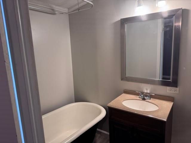 43 Mobile Drive, Hudson, NH 03051