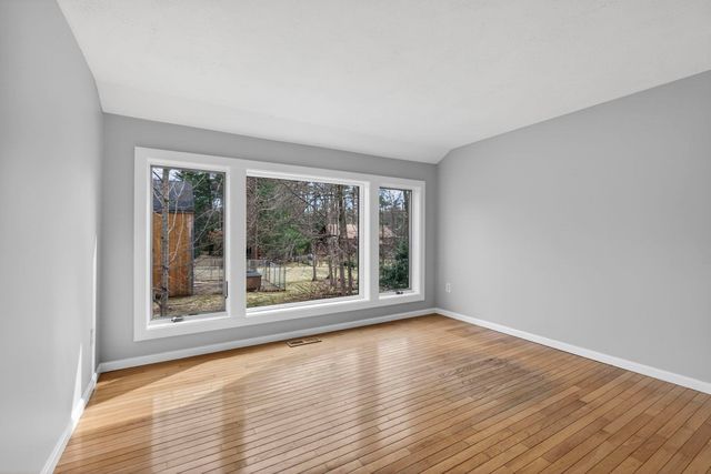 23 Radcliffe Drive, Milford, NH 03055