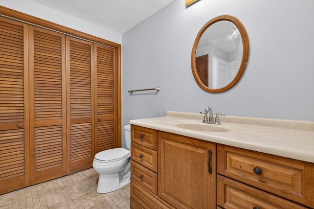 23 Radcliffe Drive, Milford, NH 03055