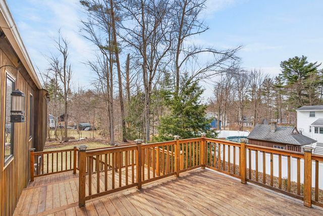 23 Radcliffe Drive, Milford, NH 03055