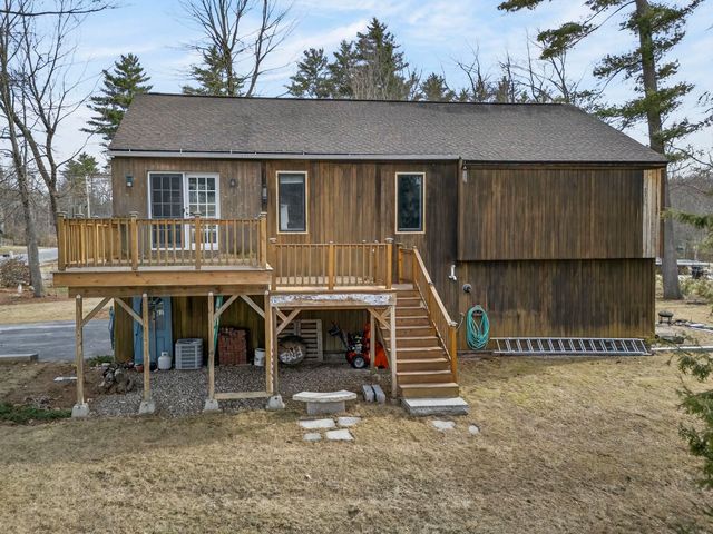 23 Radcliffe Drive, Milford, NH 03055