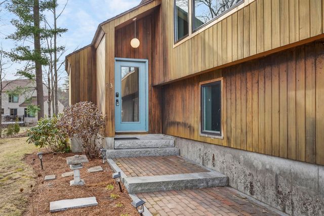 23 Radcliffe Drive, Milford, NH 03055