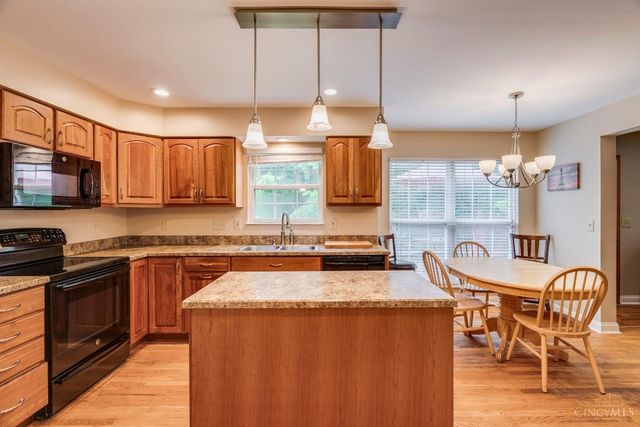 1366 Mountain Ash, Batavia Twp, OH 45102