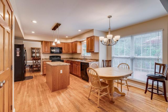 1366 Mountain Ash, Batavia Twp, OH 45102