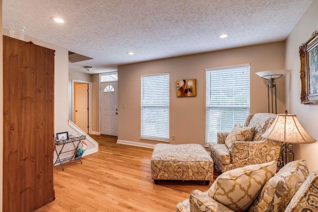 1366 Mountain Ash, Batavia Twp, OH 45102