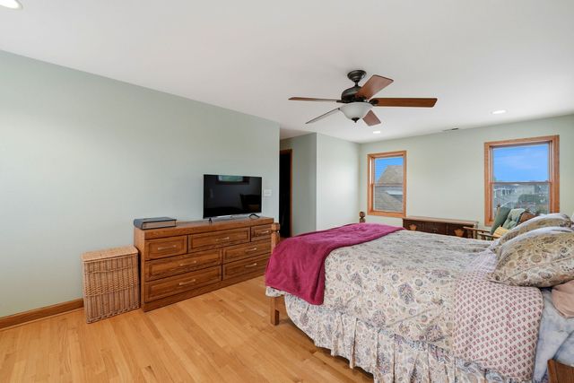 3505 N Nottingham Avenue, Chicago, IL 60634