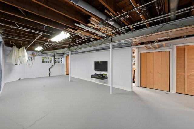 3505 N Nottingham Avenue, Chicago, IL 60634