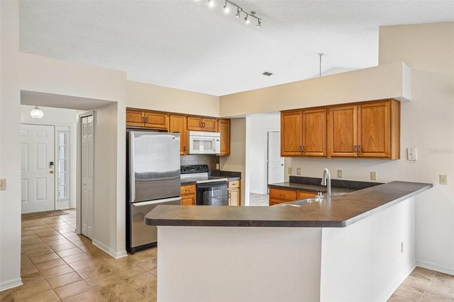 2596 ALCLOBE CIRCLE, Ocoee, FL 34761