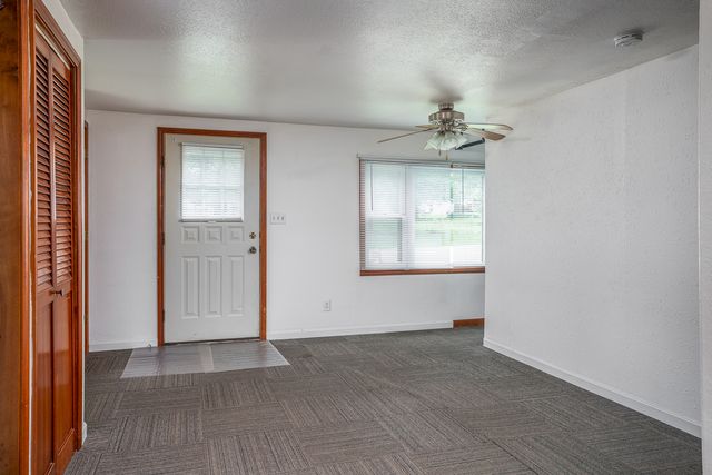 815 7th Street, Colona, IL 61241