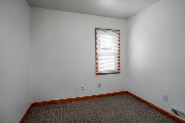 815 7th Street, Colona, IL 61241