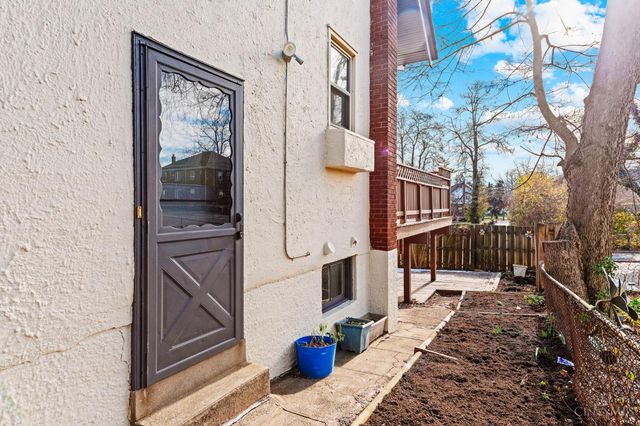 3625 Zinsle Avenue, Cincinnati, OH 45213