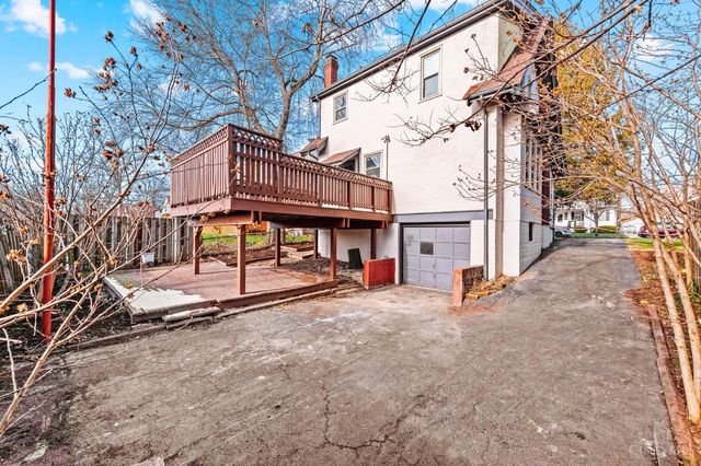 3625 Zinsle Avenue, Cincinnati, OH 45213