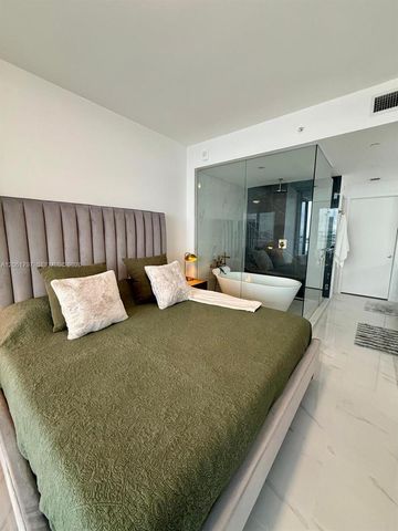700 NE 24th Street 2205, Miami, FL 33137