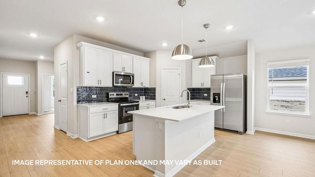 261 Cascade Falls LN, Marble Falls, TX 78654