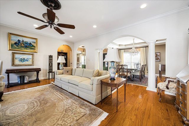 8876 DARBY DAN LN, Germantown, TN 38138