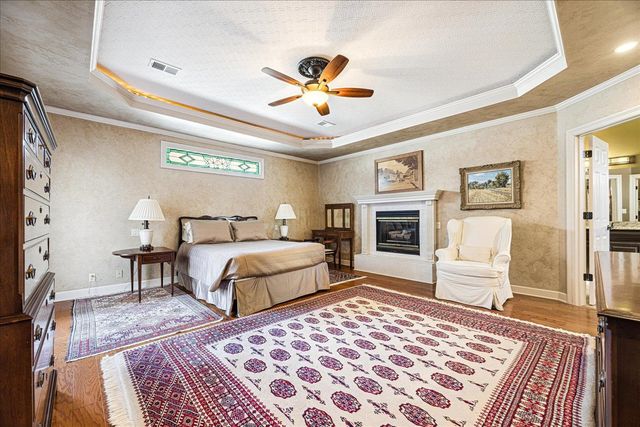 8876 DARBY DAN LN, Germantown, TN 38138